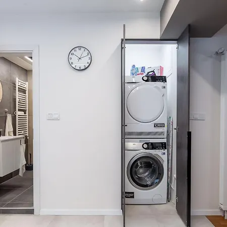 A14 Apartment *