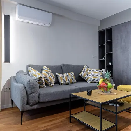 A14 Apartment *